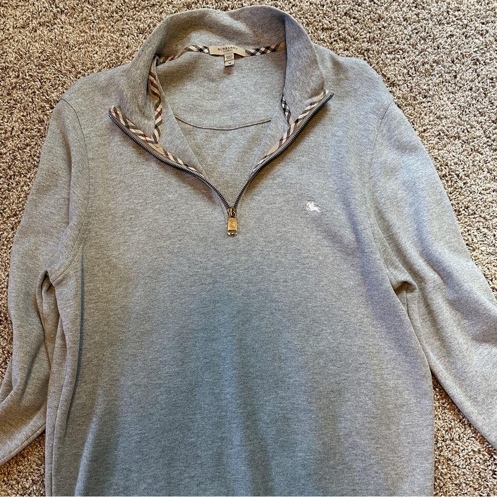 Men’s Burberry quarter zip sweater